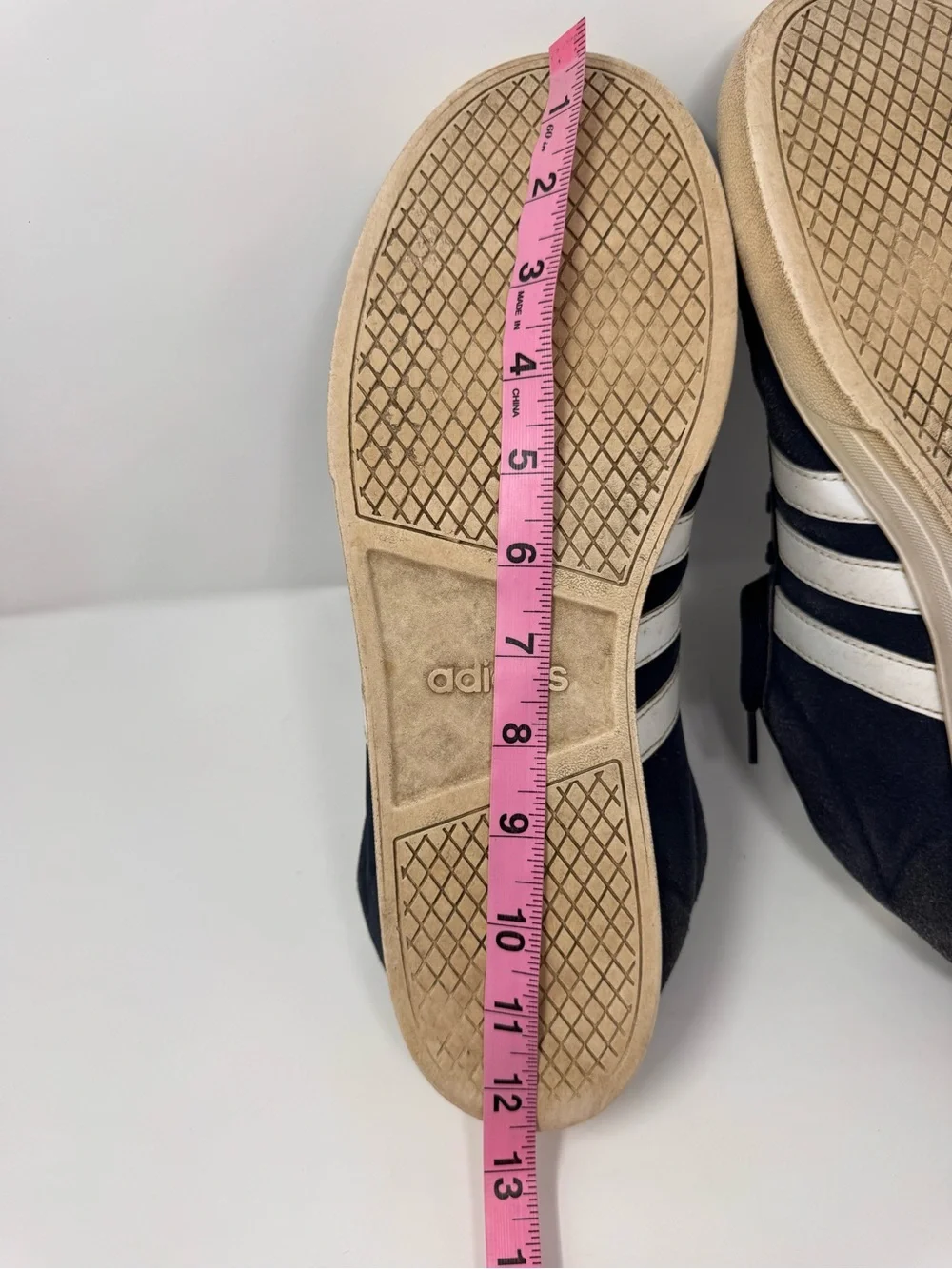 Adidas Suede Sneakers, Navy White, Sz 13, Classic stripe athletic sporty casual